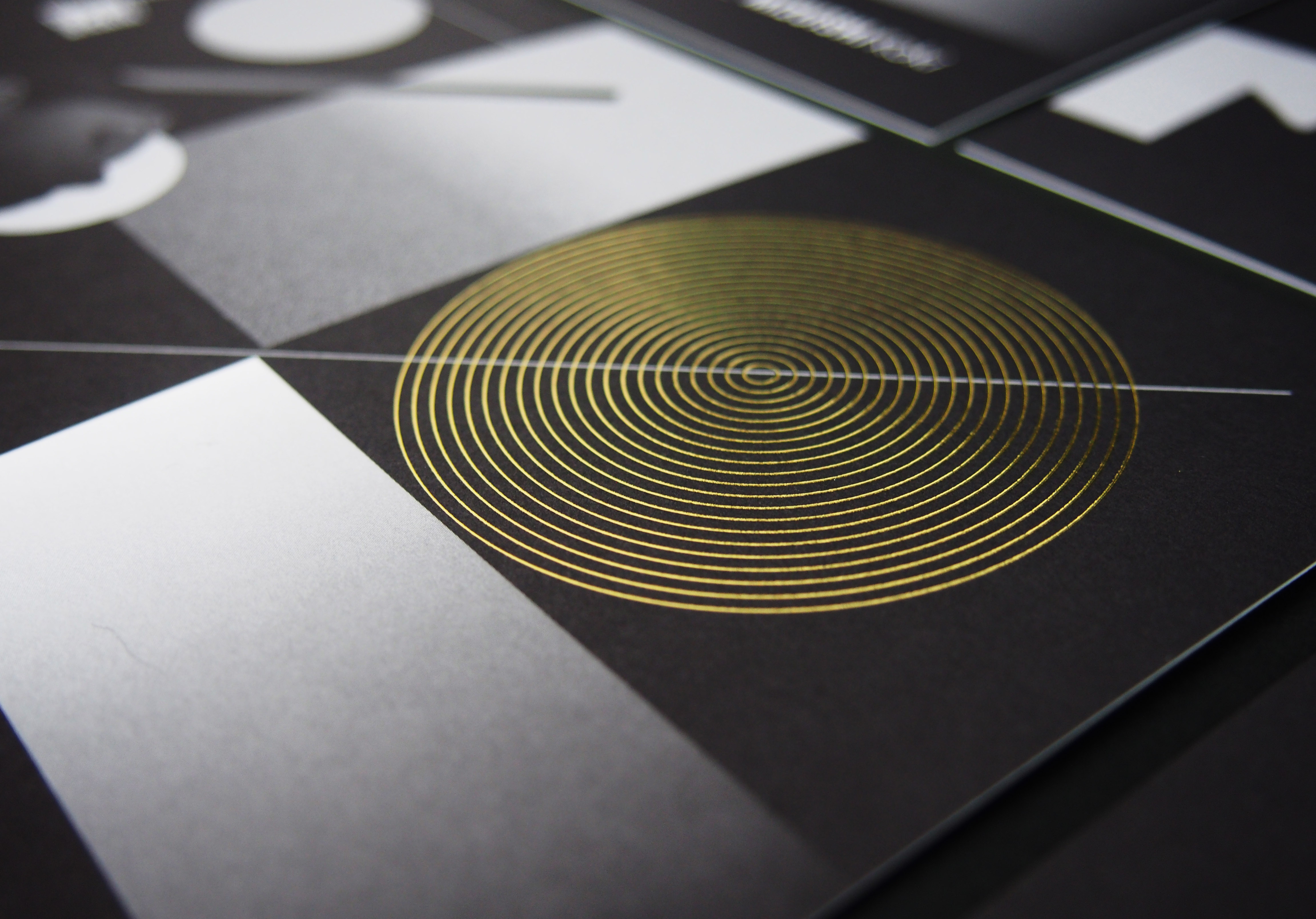 作品タイトル名